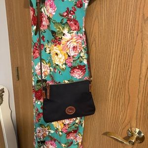 Dooney and bourke guc vintage vinyl bag